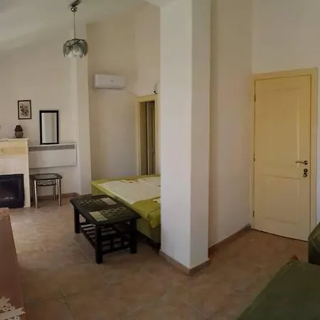 アパートホテル With Swimming Pool With Bathroom, Kitchen, Patio, Private Parking 2*