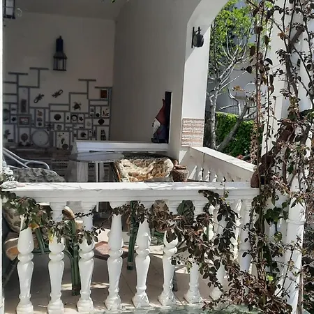 アパートホテル With Swimming Pool With Bathroom, Kitchen, Patio, Private Parking