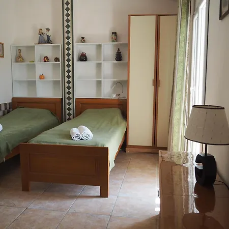 アパートホテル With Swimming Pool With Bathroom, Kitchen, Patio, Private Parking 2*
