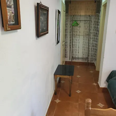 With Swimming Pool With Bathroom, Kitchen, Patio, Private Parking 2*