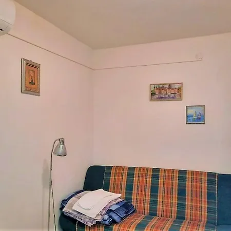 With Swimming Pool With Bathroom, Kitchen, Patio, Private Parking